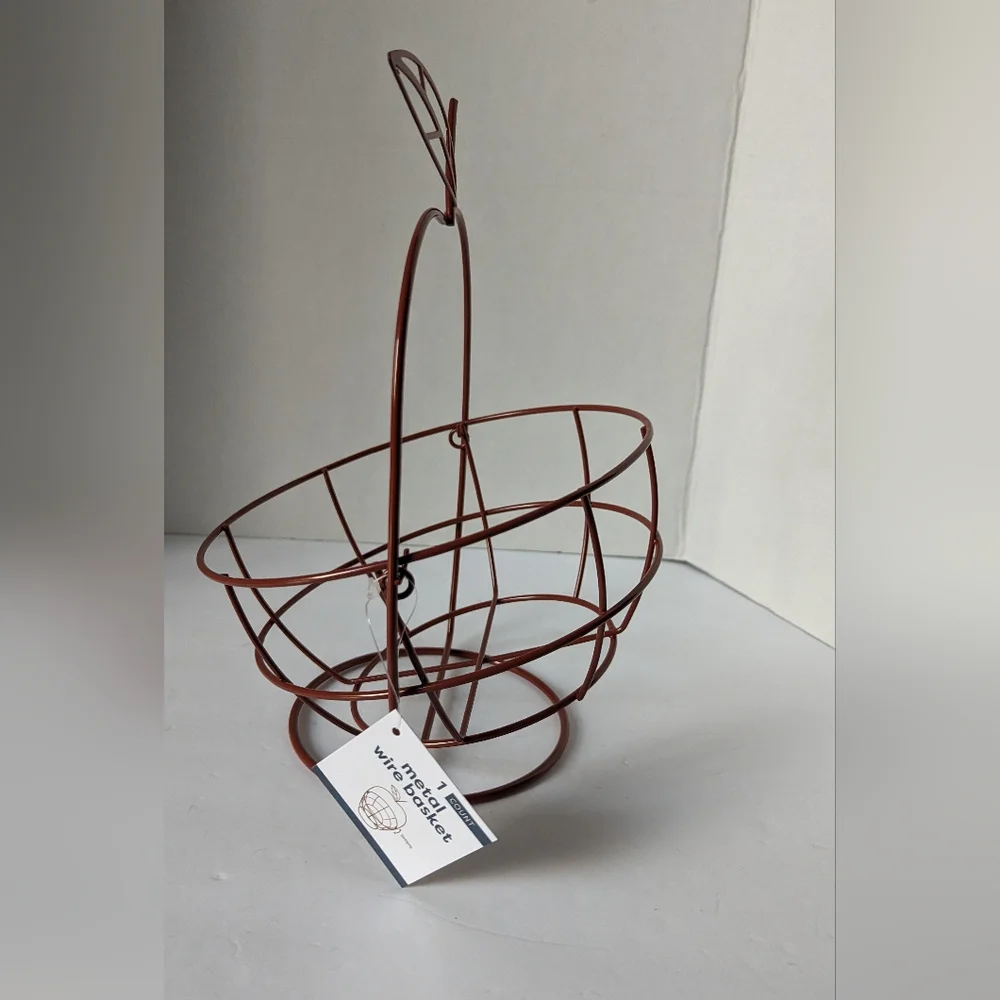 Target Bullseye Playground Apple Basket Centerpiece Fruit Bowl Kitchen Decor